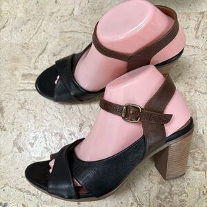 Elegant Leather Open Toe Block Heel Black/Brown Sandal Turkey Size 40
